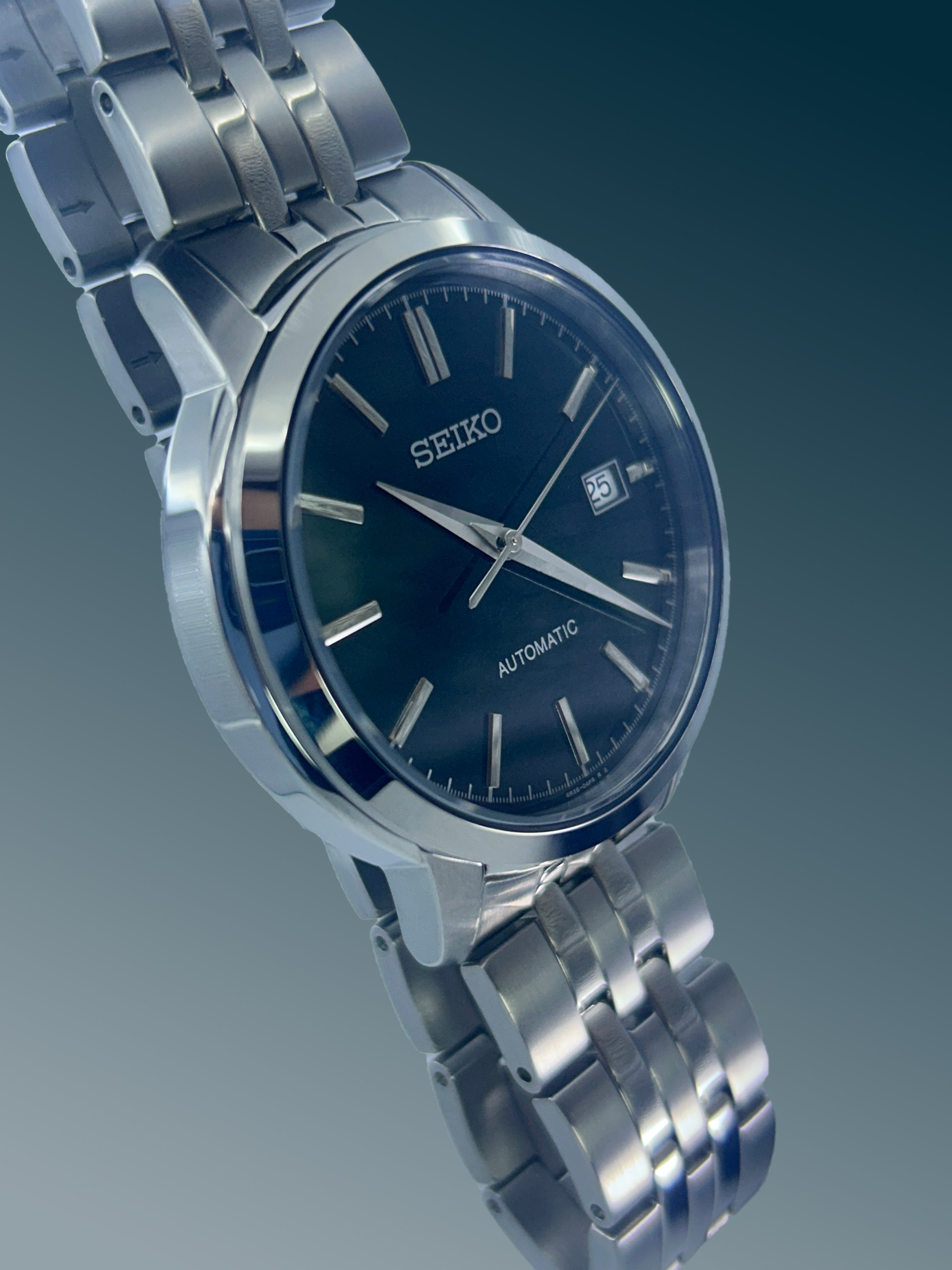 Seiko "SRPH89" Automatic Watch Green